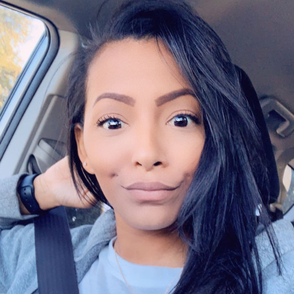 Meet your Posher, Dannielle